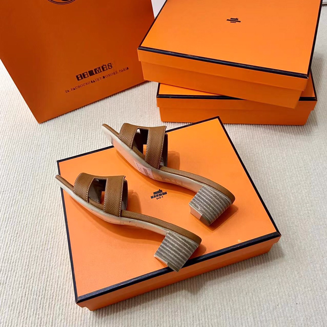 에르메스 올수공 오아시스 슬리퍼 샌들 앱송 28